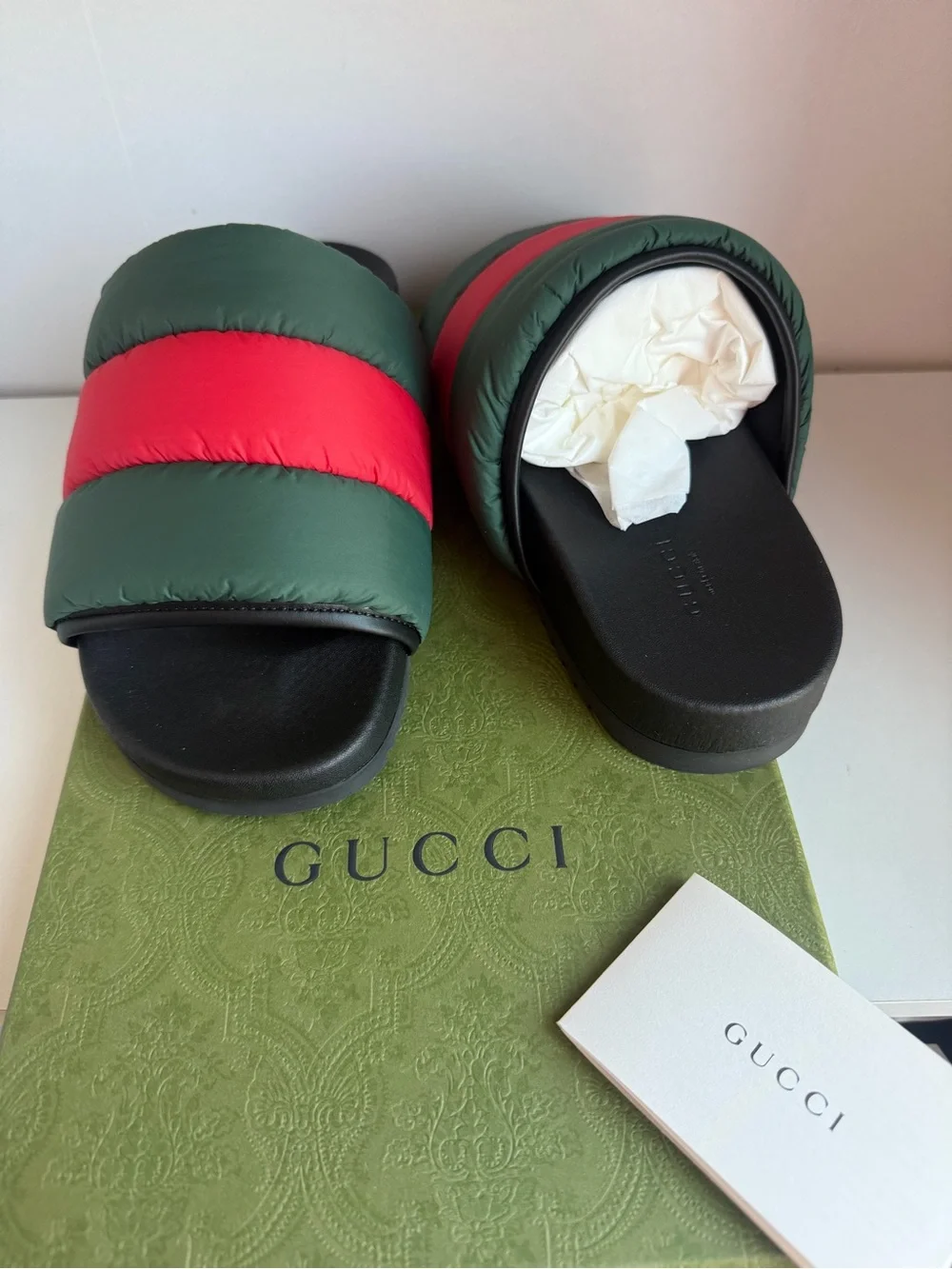 Gucci Green and Red Sandals women size 38 new - Picture 4 of 6